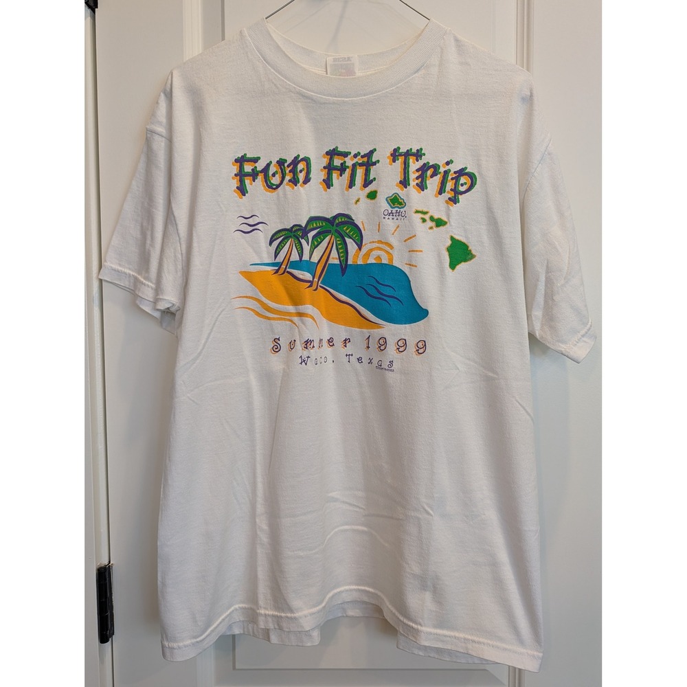 Vintage Fruit of the Loom Summer 1999 Waco Fun Fit Trip T-Shirt